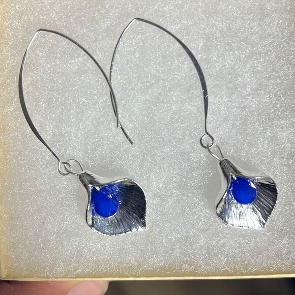 Silver & Cobalt Blue Petal Drop Earrings — Modern Leaf Dangle Design - Picture 2 of 6
